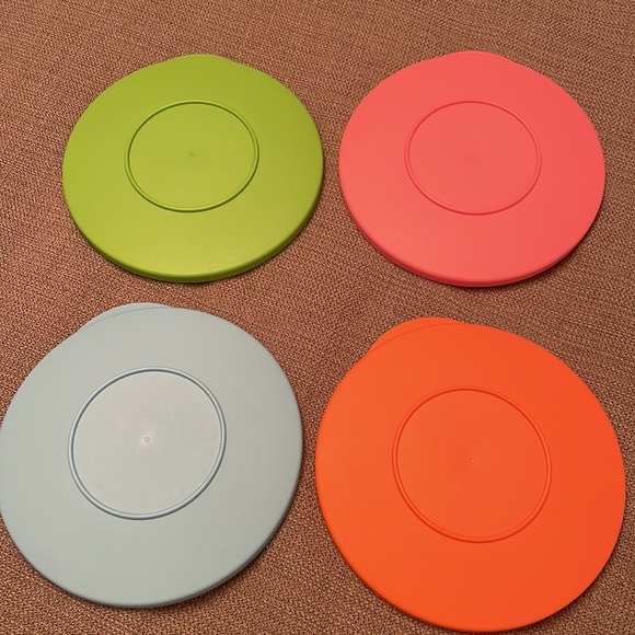 Tupperware Impressions Lot of 4 Replacement Lids 7” Round in Perfect Condition - Picture 5 of 5